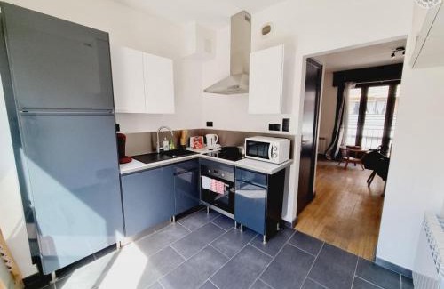 Valenciennes Apartment | Le Duplex Zen au centre de Valenciennes, idéal pour découvrir la ville - FR-1-510-232