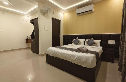 Sulthan Bathery Resort | Inviting Le Eden Resort: Family-Friendly with Pool & Dining