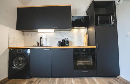 Laval Apartment | Stylish Stay at LE FACTORY Near SNCF Laval Station