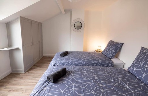 Montlucon Apartment | Family-Friendly Getaway Near City Center - Le Familial
