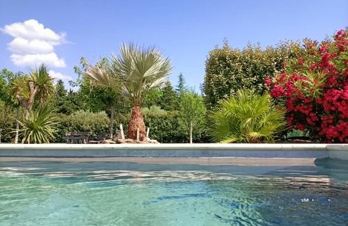 Cavaillon House | Experience Le Faré Tchanqué: Oceanfront Bliss & 9.9/10 Rating