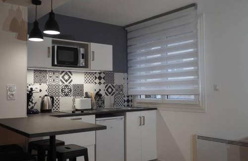 Faubourg-Raines Apartment | Le Faubourg-Raines - Chaleureux studio à 5mn de la gare