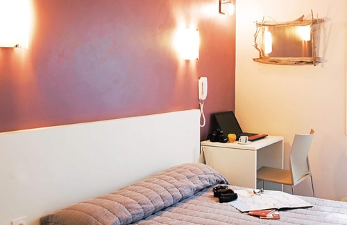Albaron Hotel | Relax at Le Flamant Rose: Spa, Restaurant & Family-Friendly
