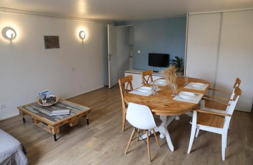 Ambleteuse House | Pet-Friendly Escape at Le Fort Vauban with Ocean Views