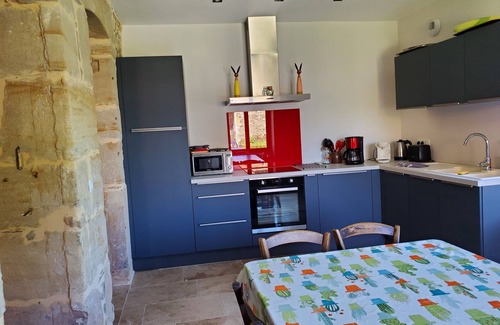 Lacapelle-Marival Villa | LE FOUR DE BÉTILLE, LOT (46) Large family home in quiet country setting