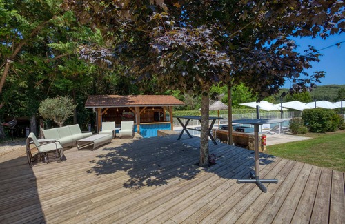 Jayac Cottage | Relax at Le Fournil: Cottage with Pool & Family Amenities