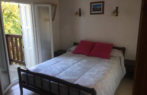 Saint-Pierre-dels-Forcats House | Perfect Getaway at Le Génépi: Lake Views & Spa Amenities