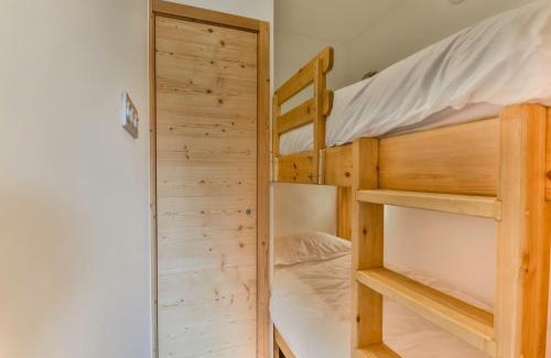 Les Gets Apartment | Le Génépi: Ideal Family Retreat Near Ski Slopes