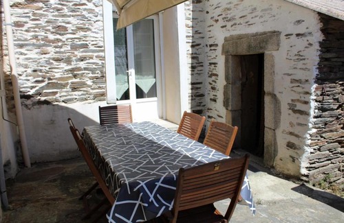 La Tourette-Cabardes House | Discover Le Gîte Dame Nature: Child-Friendly Getaway