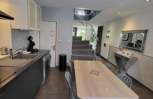 Cherisey House | Discover Le Gîte de Chérisey: Top-Rated Family Retreat
