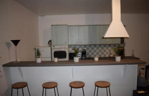 Etauliers House | Experience Comfort at Le Gîte de la Palmeraie - Rated 9/10
