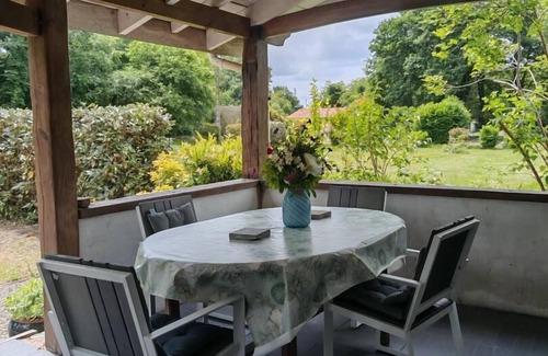 Solferino House | Inviting Stay at Le Gîte de SAM - Solferino for Families