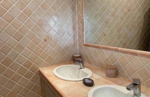 Boulbon House | Oceanfront Escape at Le gîte du bonheur for Families