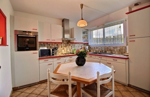 Saint-Quay-Portrieux House | Discover Oceanfront Comfort at Le Gîte du Grand pré