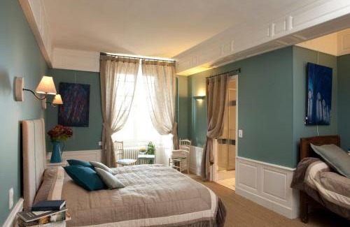 Tremblay-les-Villages House | Discover Le gîte du Prieuré: A Family-Friendly Retreat