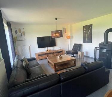 Neufchateau House | Inviting Stay at Le Gîte du Vieux Chêne - 4 Star Rated