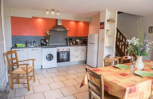 Le Bacon House | Family-Friendly Getaway at Le Gîte Gévaudan in Le Bacon