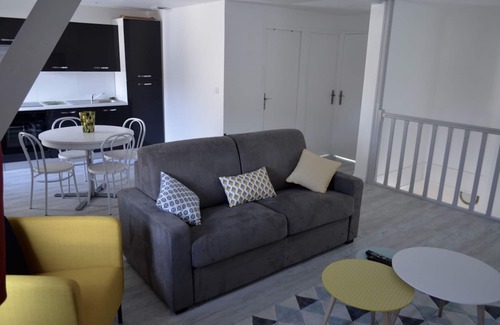 Pargny-les-Reims Cottage | Cozy Cottage Saint-Martin with Breakfast & Family Amenities