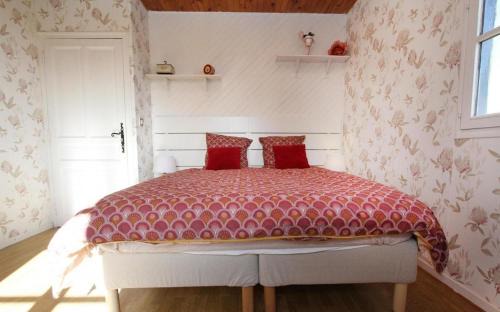 Le Grand Serre Bed & Breakfast | Experience Oceanfront Bliss at Le Galaveyson, Rated 9.3