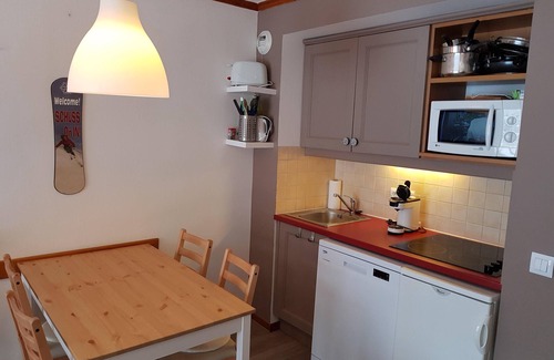 La Salle-les-Alpes Apartment | Le Galibier - Renovated Apartment Near the Slopes, Pet Friendly