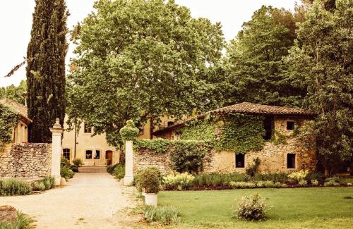 Lourmarin House | Experience Le Galinier: A Premier 5-Star Guesthouse