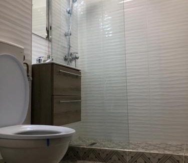 Drumul Taberei Apartment | Cozy Retreat at Le Garçon de Sara - Guest Rated 9.1/10