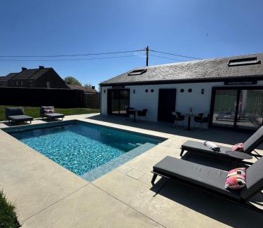 Eghezee Apartment | Le Garage de Charly