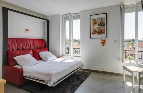 Dijon Apartment | Top-Rated Family-Friendly Stay at Le Garfield Dijon