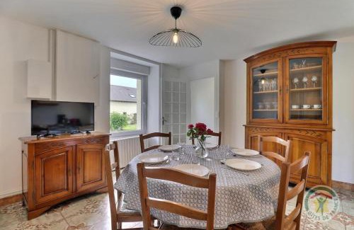 Boisgervilly House | Oceanfront Escape at Le Gasnioux - Family Friendly Comfort