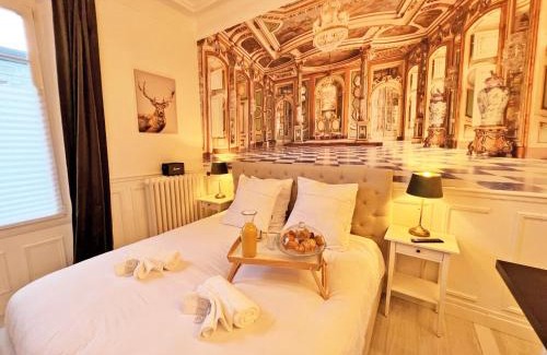 Senlis Apartment | Inviting La Marquise Flat with Jacuzzi in Senlis