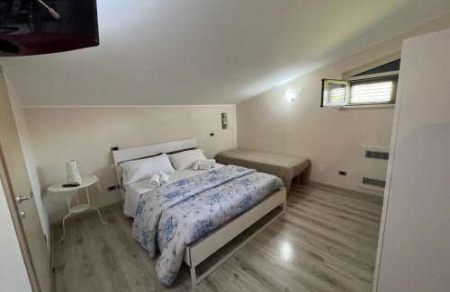 Eboli Bed & Breakfast | Relax at Le Gatte: Family-Friendly with Pool Access