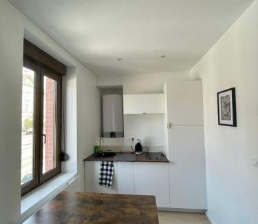Saint-Acheul Apartment | Budget-Friendly Family Stay at Le Gaveau Hotel
