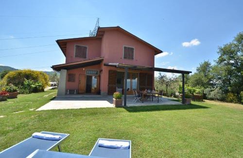 Montevarchi Villa | Le Ginestre: Family-Friendly Retreat with Pet Amenities