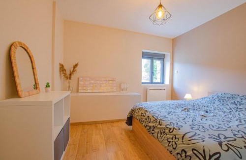 Plessis-Barbuise House | Oceanfront Getaway at Le gite de la place for Families