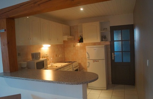 Le Crotoy House | Cozy Fisherman's Cottage: Oceanfront Retreat for 4 Guests