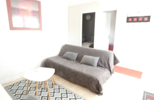 Beaumont Saint-Cyr Bed & Breakfast | Family-Friendly Stay at Le Gite du Relais du Clain
