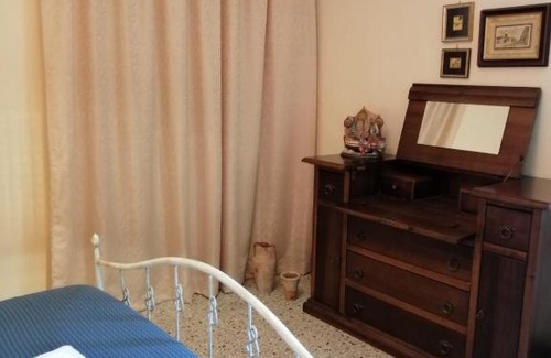 San Mauro Castelverde House | Pet-Friendly Retreat at Le Gole with Breakfast Included