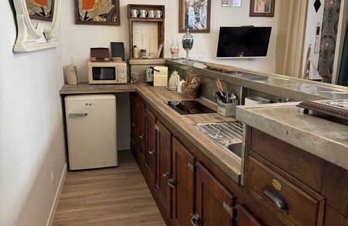 Romans-sur-Isere Apartment | Le Grand Café - BedinShop - historic center