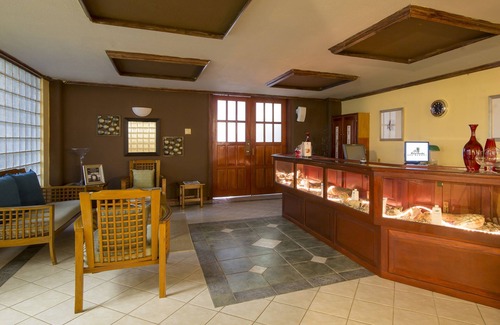 Black Rock Resort | Relax at Le Grand Courlan Spa Resort - Adults Only Retreat