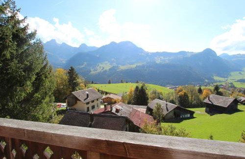 Chateau-d'Oex Apartment | Discover Family-Friendly Comfort at Le Grand Duc Hotel