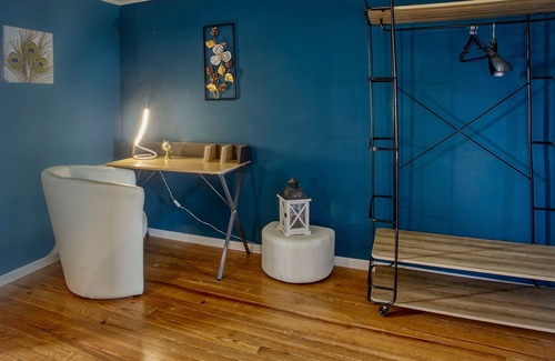 Bourg-Charente Apartment | Cozy Le Grand Fief Apartment for 4 with Spa & Breakfast