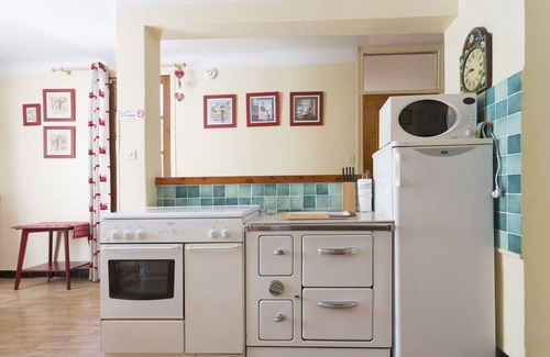 Saint-Chaffrey Apartment | Stay at Le Granon: Ideal for Families Near the Slopes