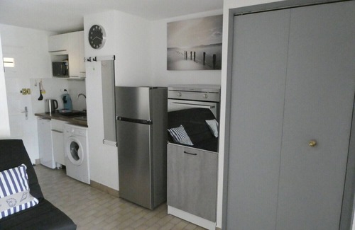 Le Grau-dʼAgde Apartment | Top-Rated LE GRAU D'AGDE Apartment with Pool & Ocean View