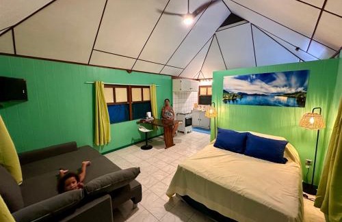 Fare Ski Chalet | Discover Relaxation at Le Green House by Meri Lodge Huahine