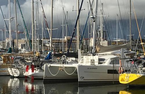 South Province Apartment | Family-Friendly Le Guepard - Explore Catamaran Adventures