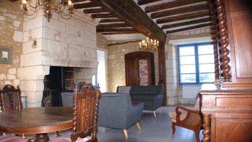 Obterre House | Discover Relaxation at Le Guet de Chouette: 9.5/10 Rating