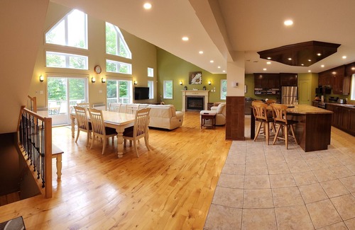 Sainte-Emelie-de-L'Energie Ski Chalet | Family-Friendly Escape at Le Havre d'Émélie - 10/10 Rated