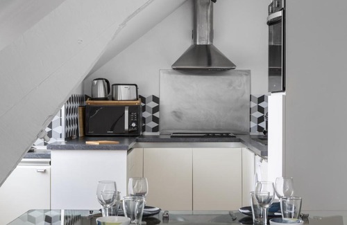 Salorges - Sainte-Anne Apartment | Family-Friendly Retreat at Le Heron by Cocoonr - Rated 9/10