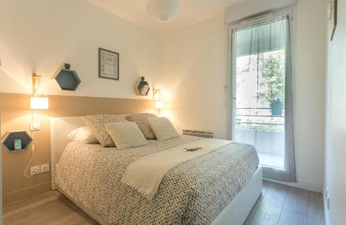 Toulouse West Apartment | Top-Rated Le Jardin Bleu - Discover Dormiratoulouse Basso Cambo