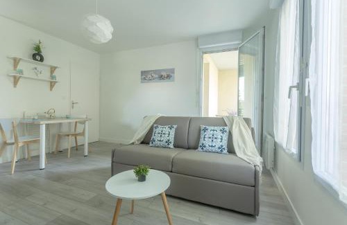 Toulouse West Apartment | Top-Rated Le Jardin Bleu - Discover Dormiratoulouse Basso Cambo